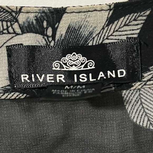 River Island: Floral Sheer  Shirt - Picture 3 of 5